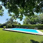 Οργανωμένο κάμπινγκ Bellevues Glamping And Mérignac