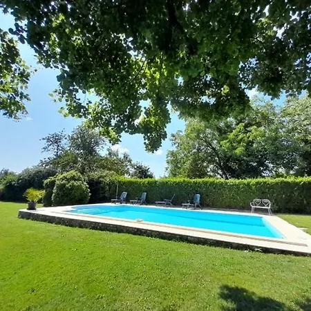 Luxe tent Bellevues Glamping And Mérignac