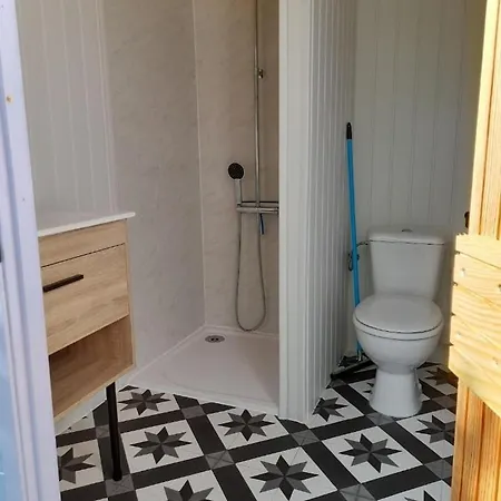 Luxe tent Bellevues Glamping And Mérignac