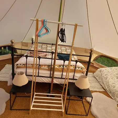 Luxe tent Bellevues Glamping And Mérignac