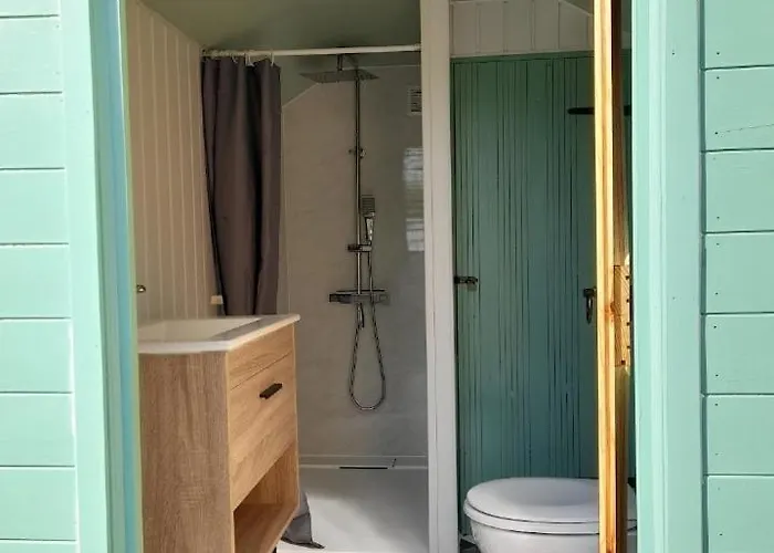 Bellevues Glamping And * Mérignac